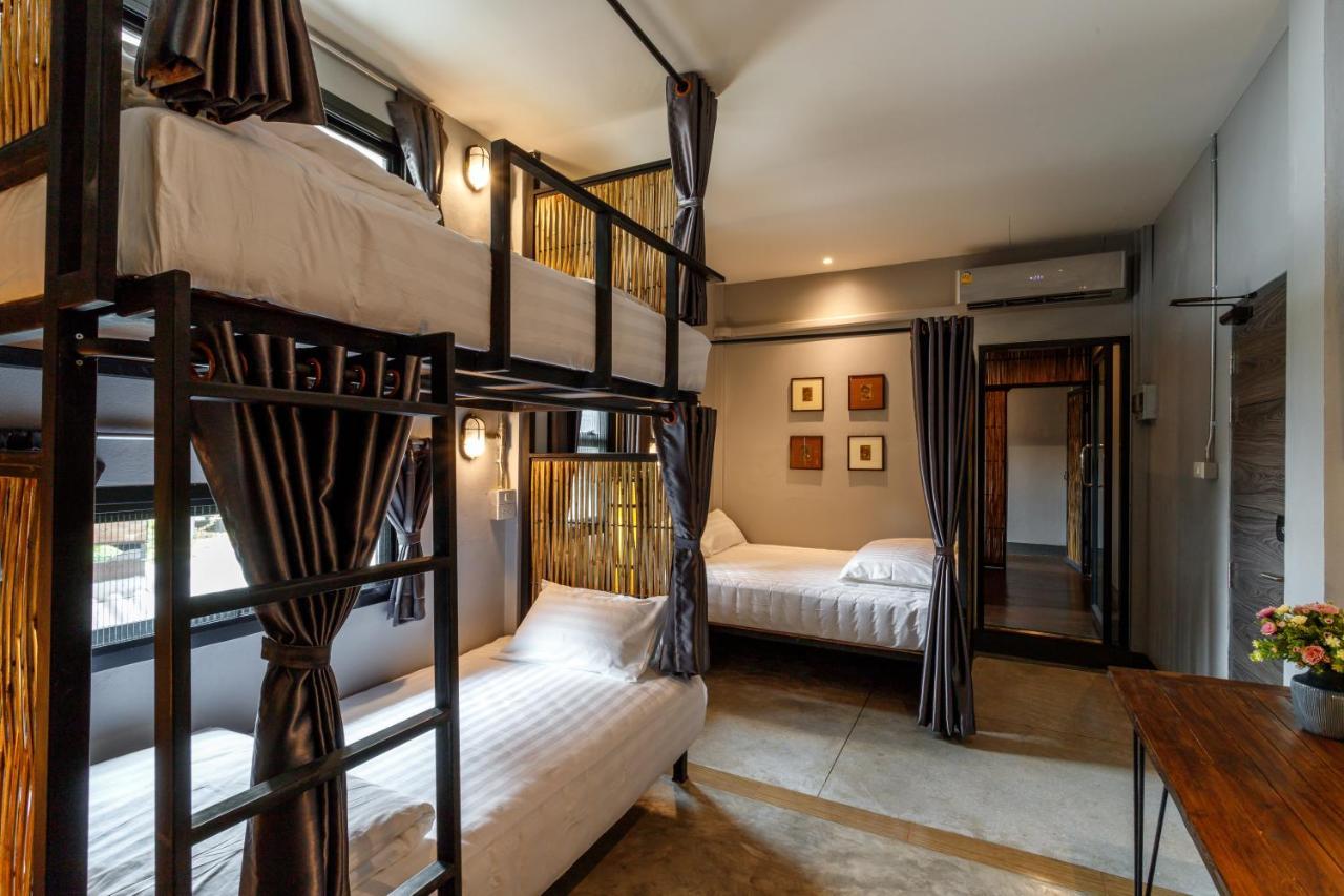 Hostel One Art And Gallery Chiang Mai Dış mekan fotoğraf